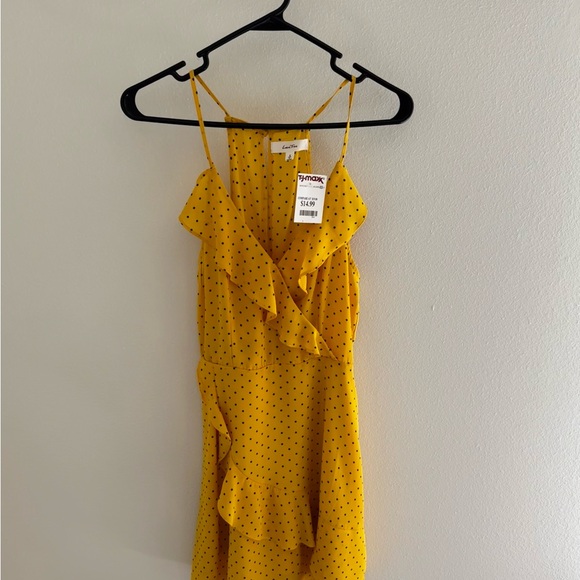 Forever 21 Dresses & Skirts - Yellow Polka Dot Dress
